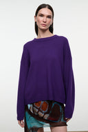 Relaxed cashmere crewneck sweater in deep purple, round neck, long sleeves.