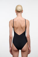CADENCE ONE PIECE | BLACK