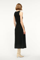 Black sleeveless midi knit dress with crew neck, slim fit and pleated skirt (back)