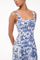 BLUE TOILE