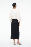 IVORY BLACK