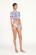 BLUE TOILE