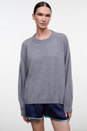 SERRANO CASHMERE RELAXED CREW | ASH