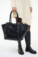 BLACK CROCO