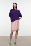 Purple cashmere sweater with crew neck and short loose sleeves, slightly draped hem.
