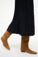 TAN SUEDE