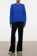 Black wide-leg jeans with elastic waistband and relaxed straight fit