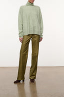 Spearmint cashmere turtleneck sweater, relaxed fit with long sleeves