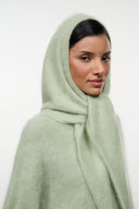 CASHMERE HOOD SCARF | SPEARMINT SPEARMINT