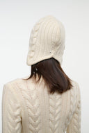 CABLE KNIT ALPINE CAP | IVORY IVORY