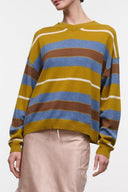 Cashmere sweater with horizontal canyon stripes, crewneck and long sleeves