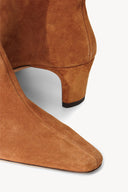 TAN SUEDE